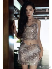 巨乳女鬼挨操记