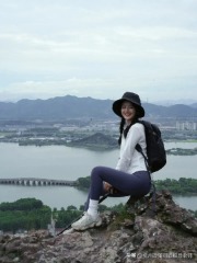 重生后龙王把自己上交